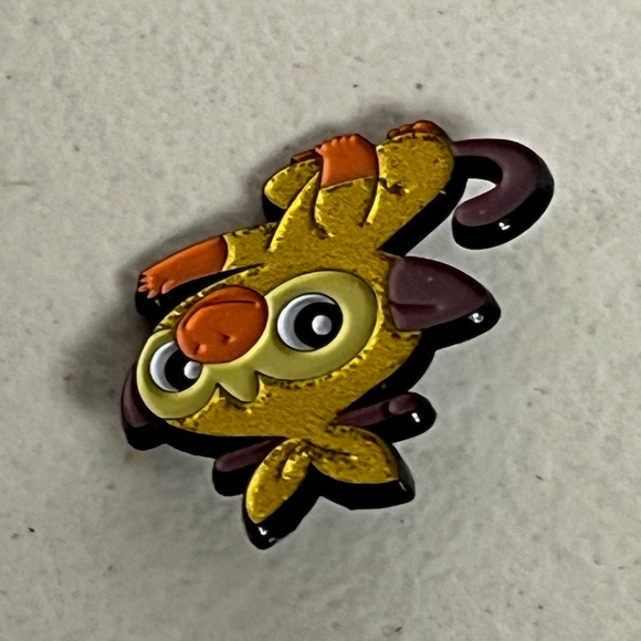 Grookey Glitter Pokemon Enamel Pin Sparkle Yellow Pins Brooch Hat Streetwear - Picture 4 of 7